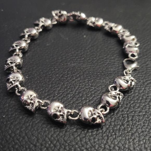 Gothic skull chain men's silver bracelet - Picture 1 of 5